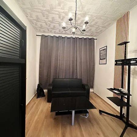 2 Schlafenzimmer 5 Betten Apartman *